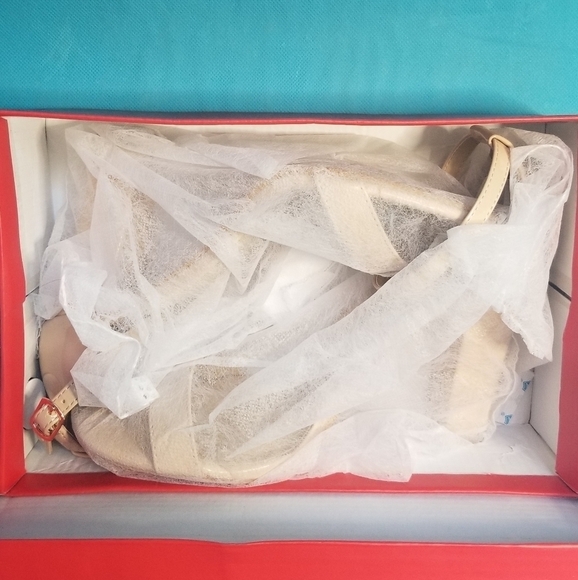 𝅺new Ankle Strap Block Heels - Picture 11 of 12